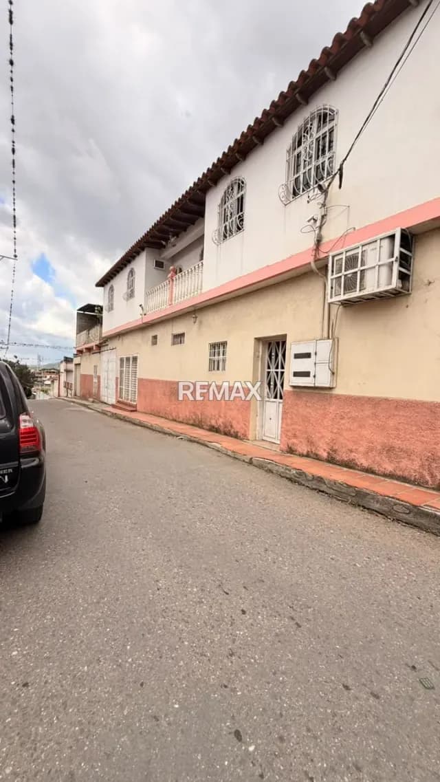 ALQUILA EN SANARE EN LA MEJOR UBICACION