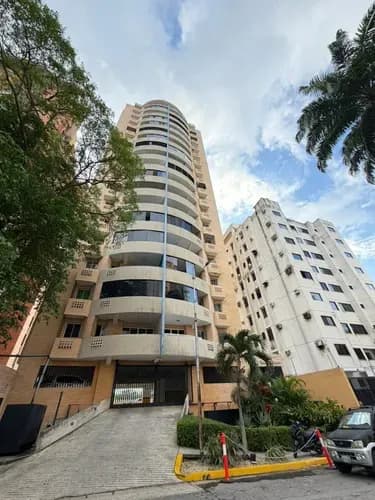 En Venta Apartamento De Oportunidad En Las Chimeneas Residencias Buen Pastor (ar)