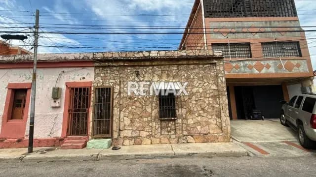 EN VENTA: Casa Residencial Comercial en Av. Anzoátegui de la Candelaria