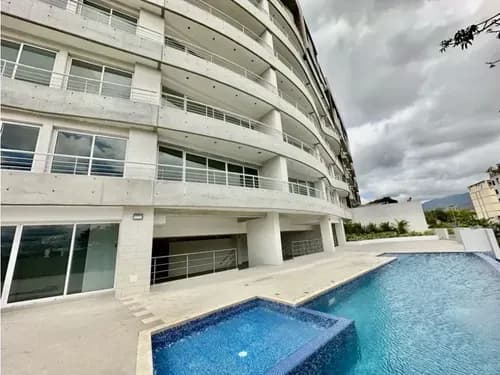 Se Vende Ph 148m2 2h/3b/3p Chulavista