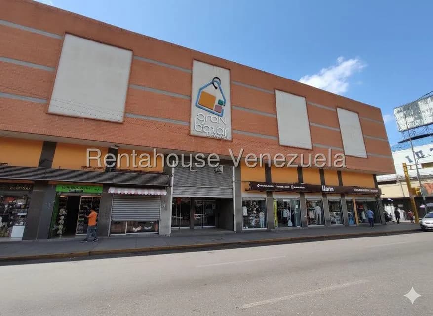 Comercial (Local Comercial) en Venta en Avenida Bolivar, Aragua