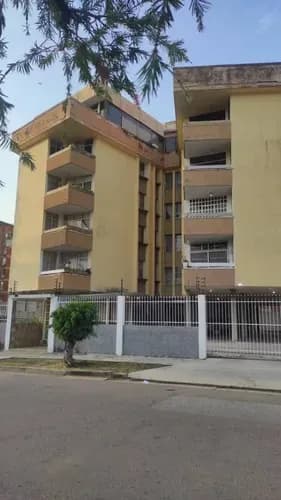 Daniela Jimenez, Apartamento En Venta En Residencias Ariston, Urb Trigal Centro