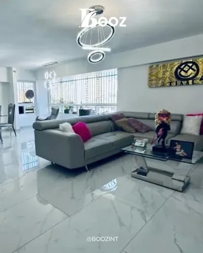 Venta De Apartamento, El Paraiso, Remodelado, Edficio De Baja Densidad
