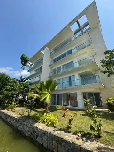 Apartamento En Obra Blanca Ubicado En Tucacas, Res. Puerto Morrocoy, Pozo Propio,seguridad, Planta Eléctrica 100% (mer)