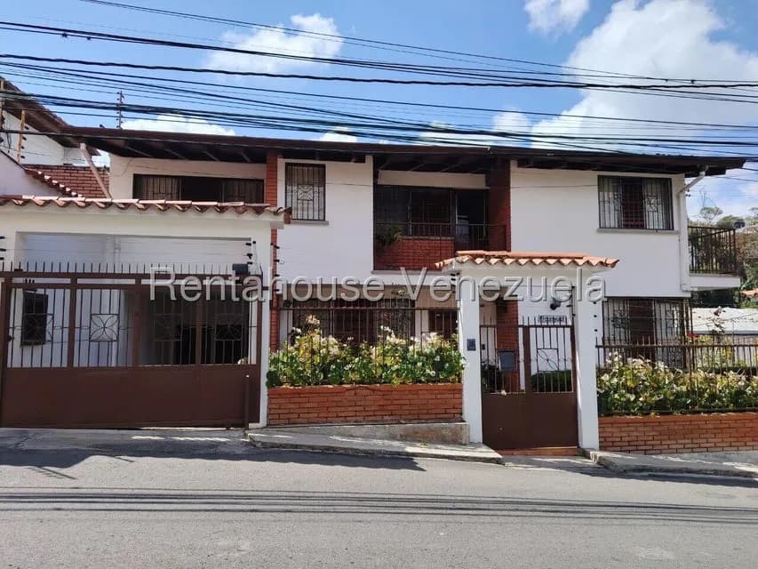 Casa (Multipes Niveles) en Venta en La Macarena Norte, Miranda