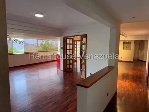 Af- Apartamento En Venta En Los Naranjos Del Cafetal, Amplio, Con Ascensor Privado, Buena Distribución, Ubicado En Calle Cerrada Con Vigilancia