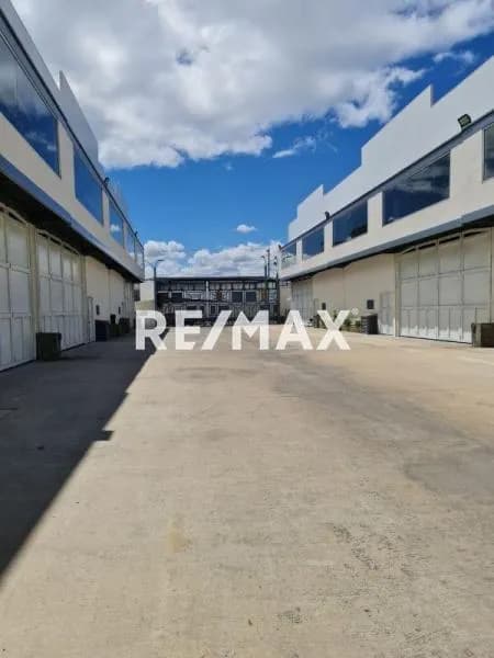 Galpon en venta Av. Intercomunal