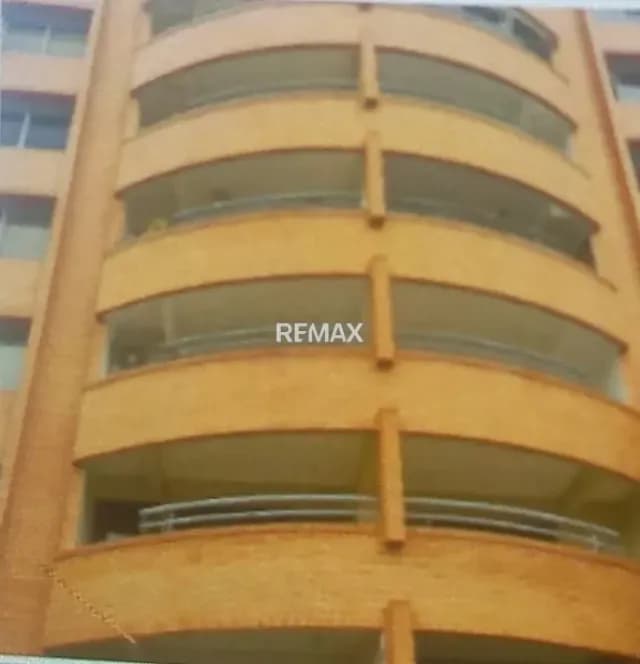 APARTAMENTO MIRADOR LOS CAMPITOS 175 MTS - EN VENTA