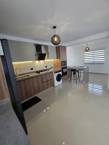 Anthony Ofrece Bello Townhouse En San Diego Totalmente Remodelado (solo Clientes) Ar-rm