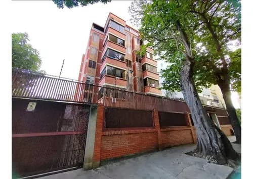Se Vende Apartamento 140m2 San Bernardino 6438