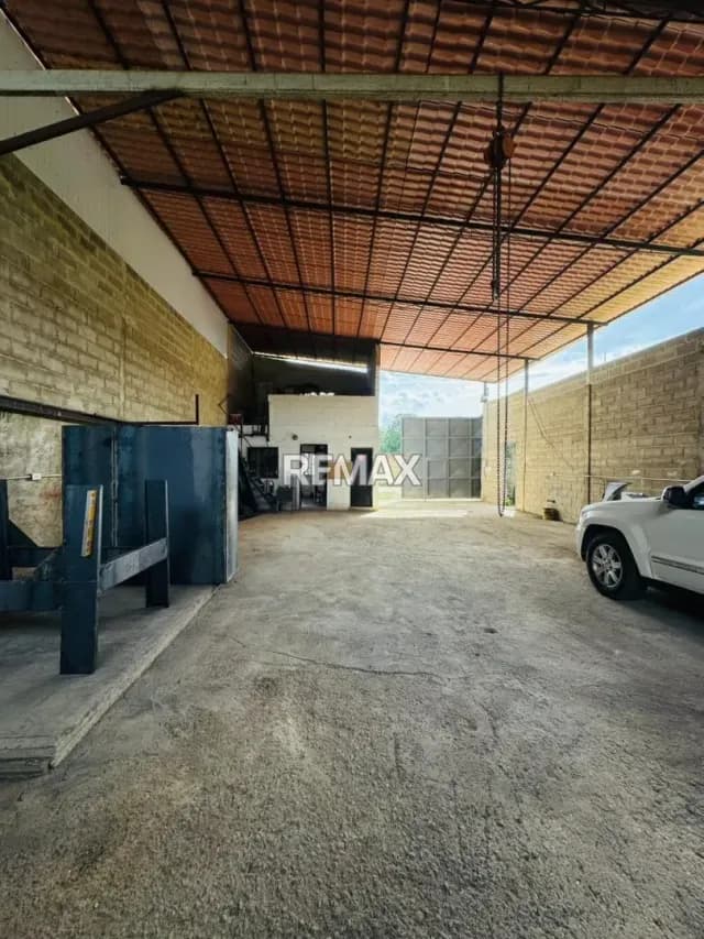 Galpón en Venta en Pueblo de San Diego Ubicación Estratégica