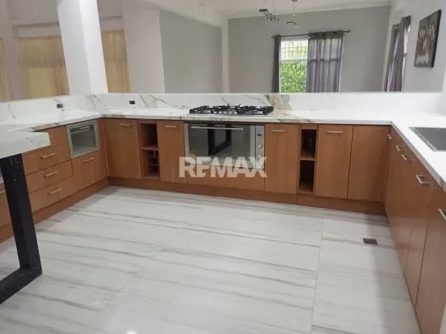 Se Alquila bella Casa Amoblada en Urbanización Campestre San Miguel