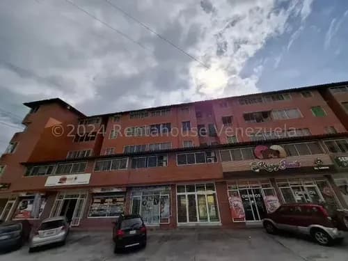 En La Avenida Caracas Principal Del Limon Apartamento Moderno En Venta En Piso Bajo Maracay 24-28983 Holder