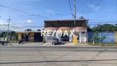 LOCAL EN ALQUILER AGUA VIVA 44MTS2