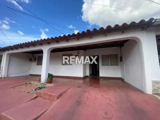 Casa en Venta Urbanización Valparaíso Zona Este - Barquisimeto
