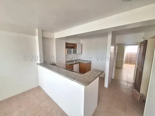 Venta Apartamento Con Piscina Y Planta Eléctrica En Ubicación Estratégica Este De Barquisimeto,lara Rc
