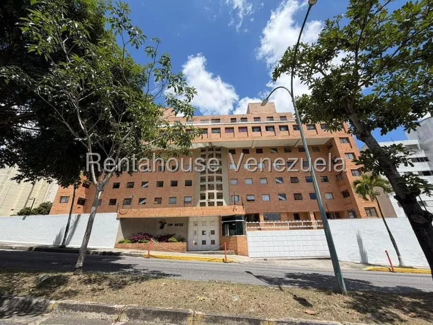 Apartamento (1 Nivel) en Alquiler en Los Samanes, Distrito Metropolitano