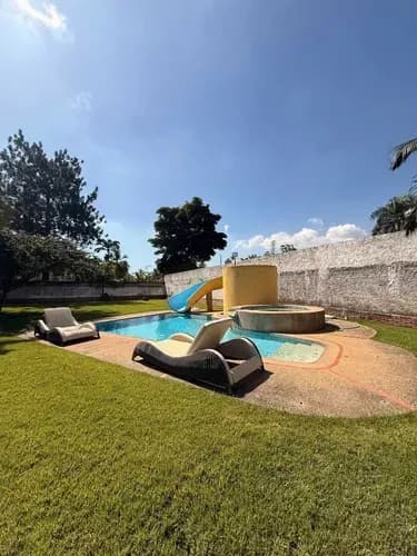 Annic Coronado Vende Casa Campestres En Parcela De 2275m2 Y Piscina En Urb El Solar 307783