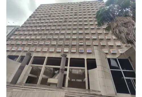 Bello Monte, Oficina En Venta 1.100mts, Al Lado Del Melia