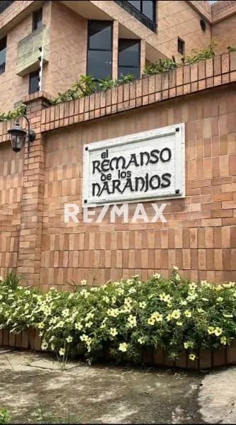 Espectacular apartamento en El Remanso de Los Naranjos Pueblo Nuevo
