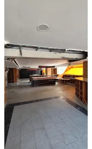 Local En Alquiler 550m², Altamira