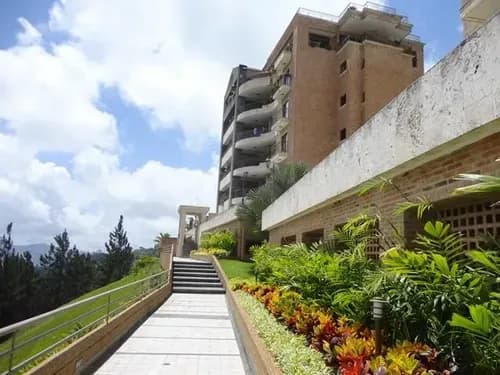 Apartamento En Venta,los Naranjos Del Cafetal Mls #26-18358