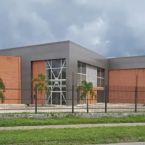 En Venta Complejo Industrial De Galpones Con Oficinas - Zona Indsutrial El Recreo, Valencia (o.r)