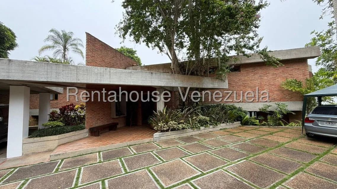 Casa (Duplex) en Venta en Oripoto, Distrito Metropolitano