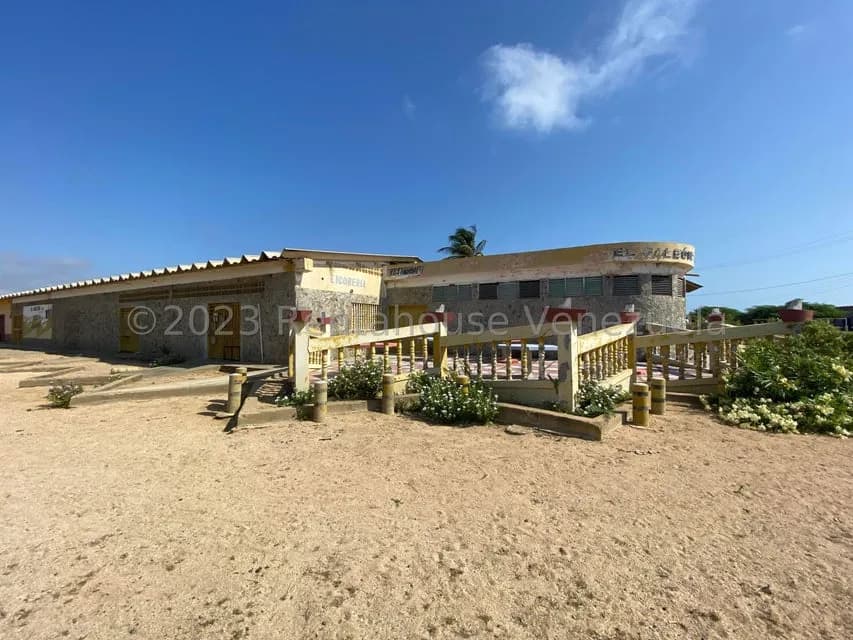 Comercial (Local Comercial) en Venta en Adicora, Falcon