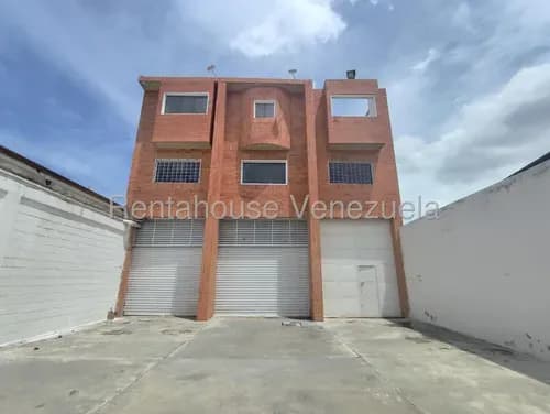 Amplio Galpon De 532 Metros En Santa Rosa Oportunidad Inversión Estef 26-21694