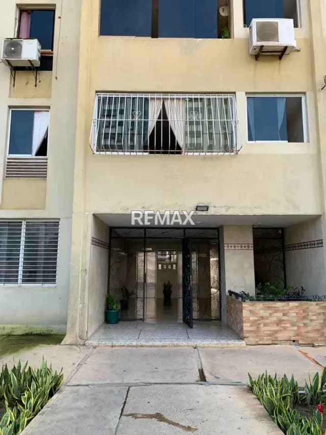 Apartamento en Venta Club Hípico Las Trinitarias Residencias Las Guacamayas