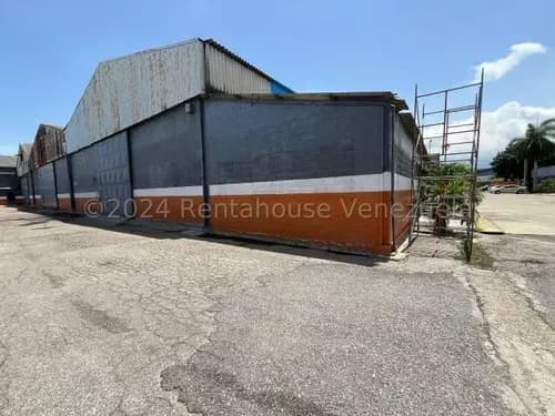 Complejo Industrial De Galpon En Alquiler En La Zona Industrial La Hamaca San Vicente Db 24-29136