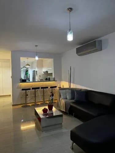 Annic Coronado Vende Townhouse De Lujo En Cumbres De La Esmeralda Cód. 323127