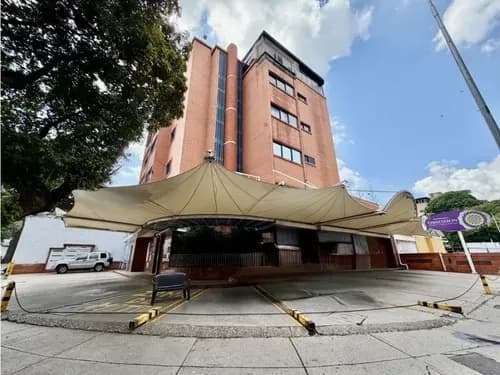 Se Vende Edificio Santa Mónica
