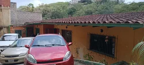 Ss: Vende Casa 24-10526 En San Antonio De Los Altos De 400 M2
