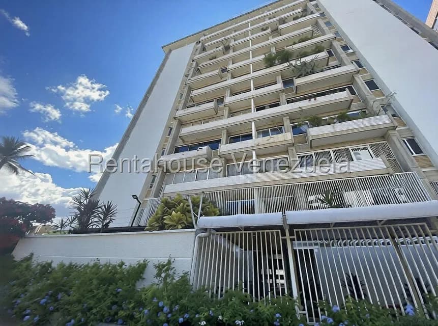 Apartamento (1 Nivel) en Venta en Los Palos Grandes, Distrito Metropolitano