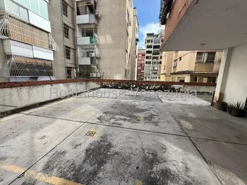 Mr // Apartamento En Alquiler - Los Palos Grandes // Mls #26-10225