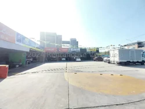 Galpon Y Amplio Terreno Comercial Con La Mejor Ubicacion De La Zona Mañongo Ideal Inversionistas
