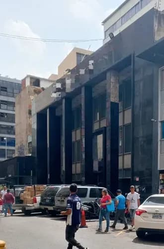 Edificio / Local En Venta Ubicado En La Marron- La Hoyada