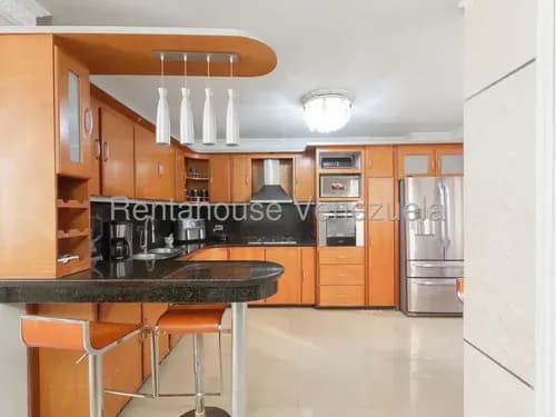 Casa Hermosa En Venta Cabudare Planta Electrica. Lerli Mc