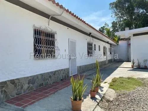 Milagros Inmuebles Casa Alquiler Barquisimeto Lara El Manzano Economica Residencial Economico Código Inmobiliaria Rent-a-house 26-9649