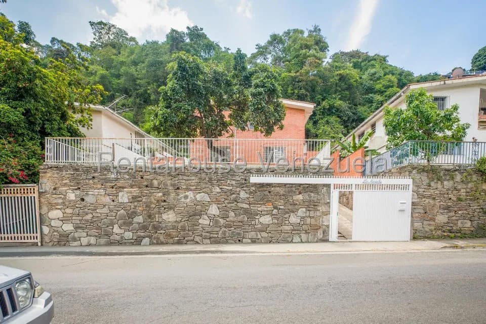 Casa (Duplex) en Venta en Santa Fe Norte, Distrito Metropolitano