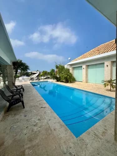 Ofrece Hermosa Casa En Alquiler Vacacional En *conjunto Residencial Las Villas * Lecheria - Edo. Anzoátegui.