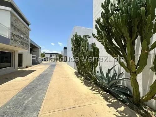 Casa En Venta En Conjunto Privado Exclusivo # 26-19430