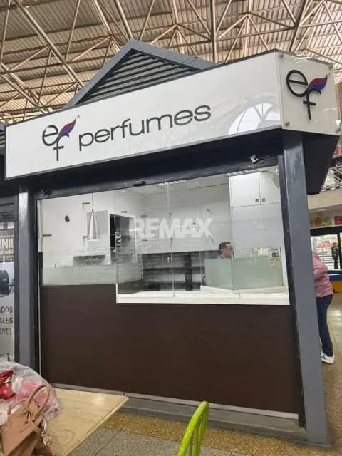 LOCAL COMERCIAL CIUDAD CHINITA