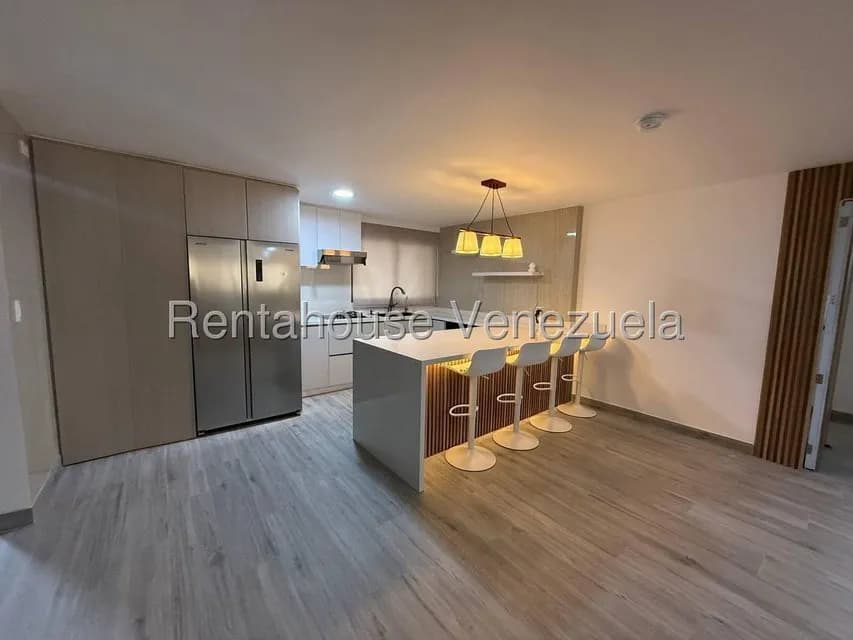 Apartamento (1 Nivel) en Alquiler en Altamira, Distrito Metropolitano