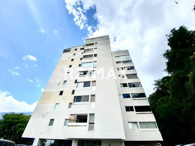 LUJOSO APTO EN VENTA Y ALQUILER CHULA VISTA