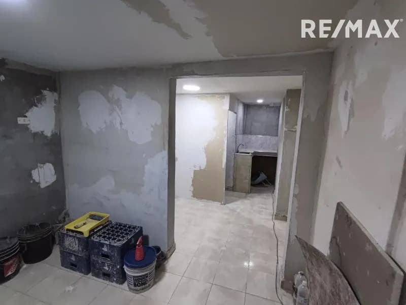 Local Comercial Habitación en Alquiler – 18 m² – Calle Rivas, Maracay