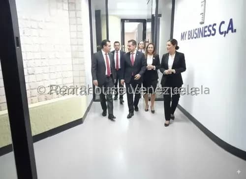 Dg. Oficina Amoblada En Venta Torre Cristal Maracaibo