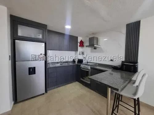 Raul Gutierrez Garrido Vende Espectacular Apartamento En Venta En El Oeste De Barquisimeto Lara Mls #26-15627